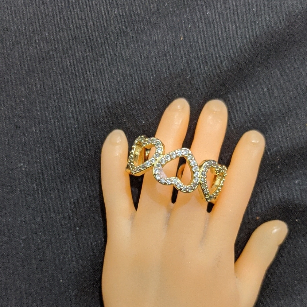 Elegant Gold and Silver Intertwined Ring